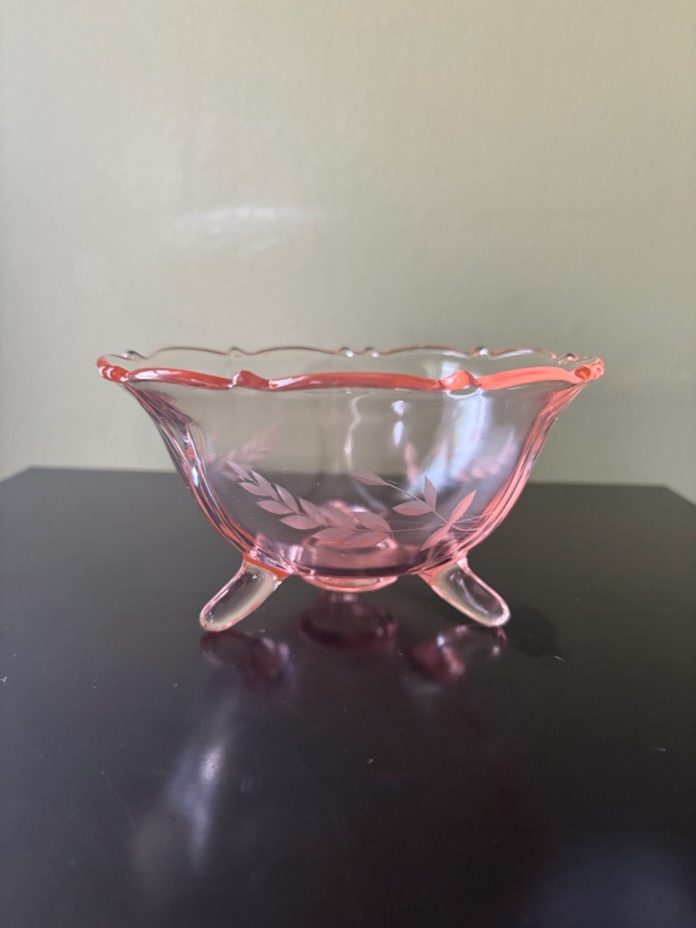 Vintage 1930s Pink Depression Era Etched Glass 3-Footed Console Bowl Laurel